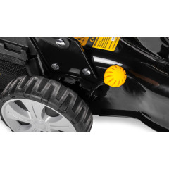 Газонокосилка бензо CHAMPION LM4215