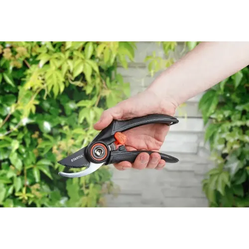 Секатор STARTUL GARDEN 21см (ST6410-02)