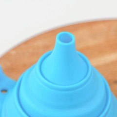 Воронка Доляна «Ред», силиконовая, складная, 13,5×10×10 см (3629884)