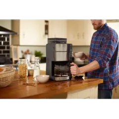 Кофеварка Russell Hobbs 25610-56