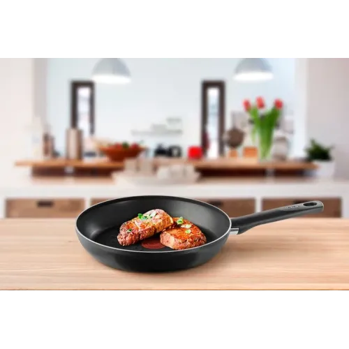 Сковорода Tefal Easy Plus, 28 см (04237928/04231928) с крышкой