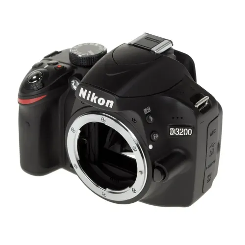 Фотокамера зеркальная Nikon D3200 Kit 18-105 VR