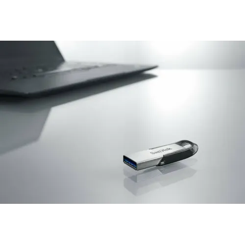 Карта USB3.0 32 GB SanDisk Ultra Flair SDCZ73-032G-G46 Black