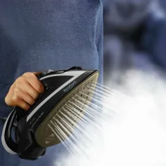 Утюг Tefal FV8082E0 серый, черный