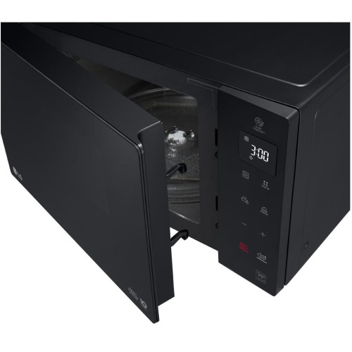 Микроволновая печь LG MW25R35GIS, 25 л., черная (С)