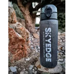 Бутылка для воды спортивная SKYEDGE, черная, 780 мл.