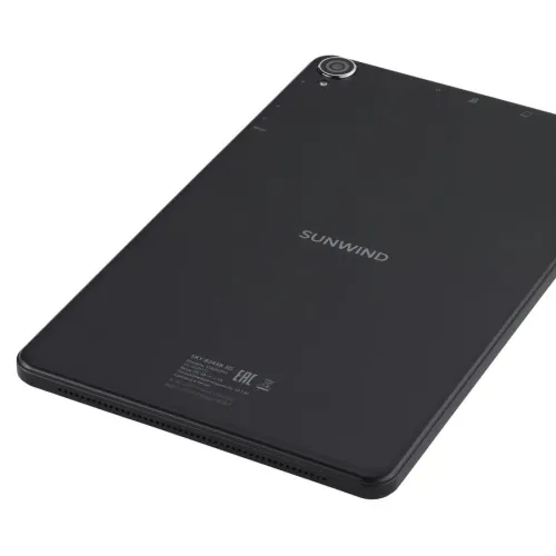Планшет 8" SunWind Sky 8244B 3G черный