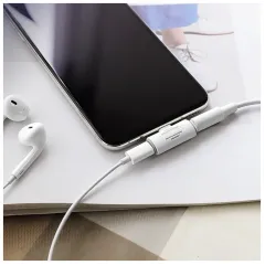 Переходник 8pin (m) - 2X8pin (f) Borofone BV6 белый