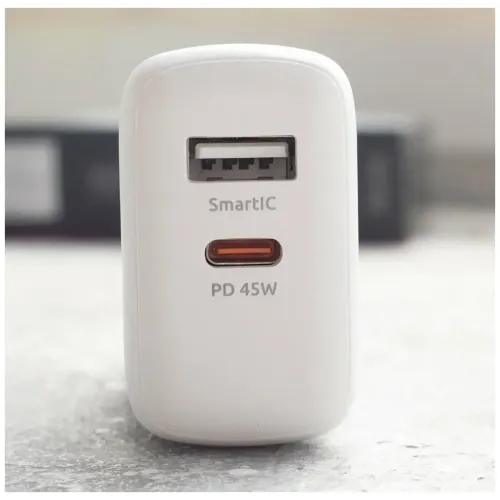 СЗУ OLMIO USB 5.4A 45W белый