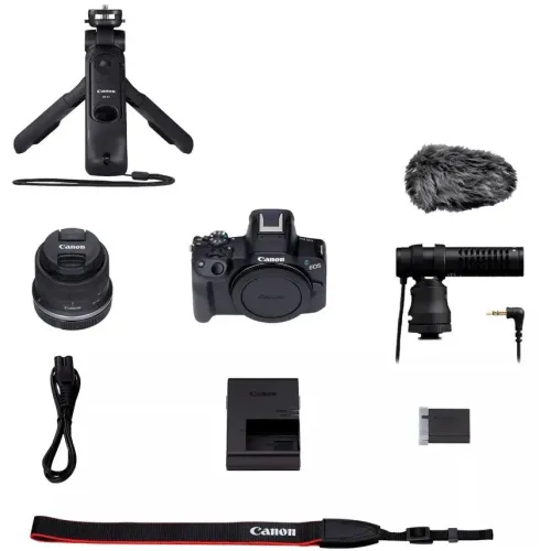 Фотокамера беззеркальная Canon EOS R50 18-45mm IS STM Content Creator Kit