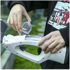 Мойщик окон Deko WVC3.7 белый