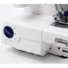 Оверлок Merrylock 010 белый