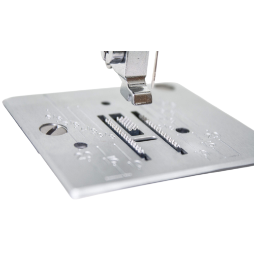 Швейная машина JANOME Legend 2520 белый