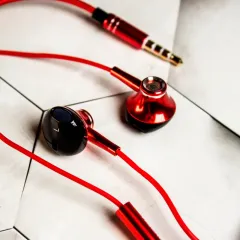 Гарнитура WALKER H905 красный