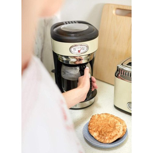 Кофеварка Russell Hobbs Retro Vintage Cream 21702-56