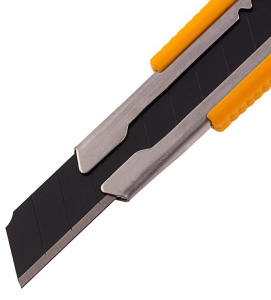 Нож Denzel технический 9 мм (78931)