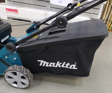 Газонокосилка бензиновая MAKITA PLM4620N